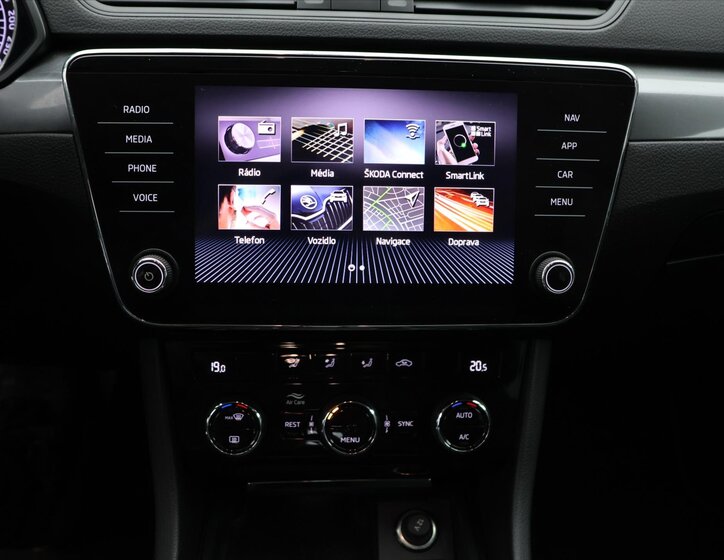 Škoda Superb Kombi 2,0 l 110 kw