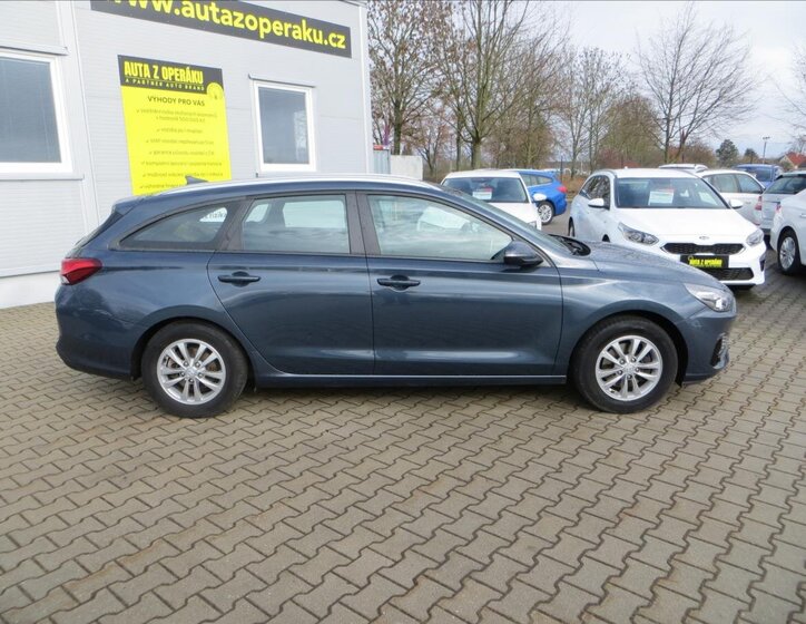 Hyundai i30 Kombi 1,6 l 85 kw