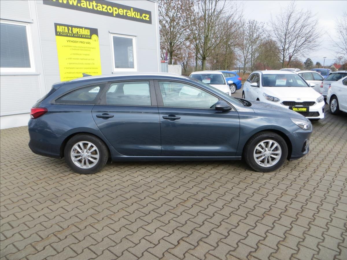 Hyundai i30 Kombi 1,6 l 85 kw