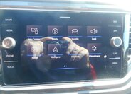 Volkswagen T-Roc SUV / Terénní 1,5 l 110 kw