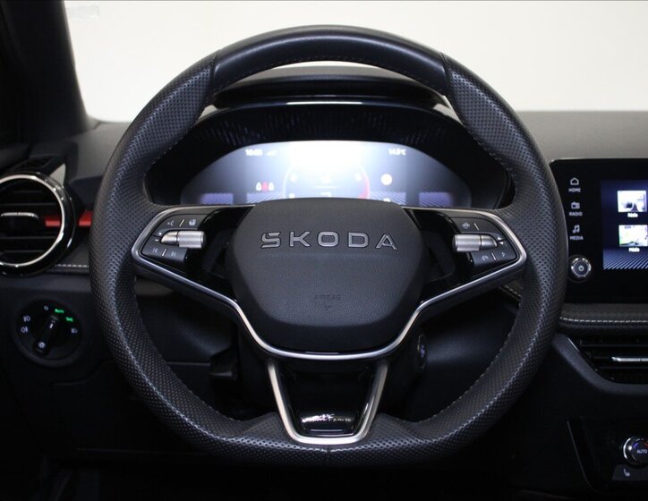 Škoda Fabia Hatchback 999,0 85 kw