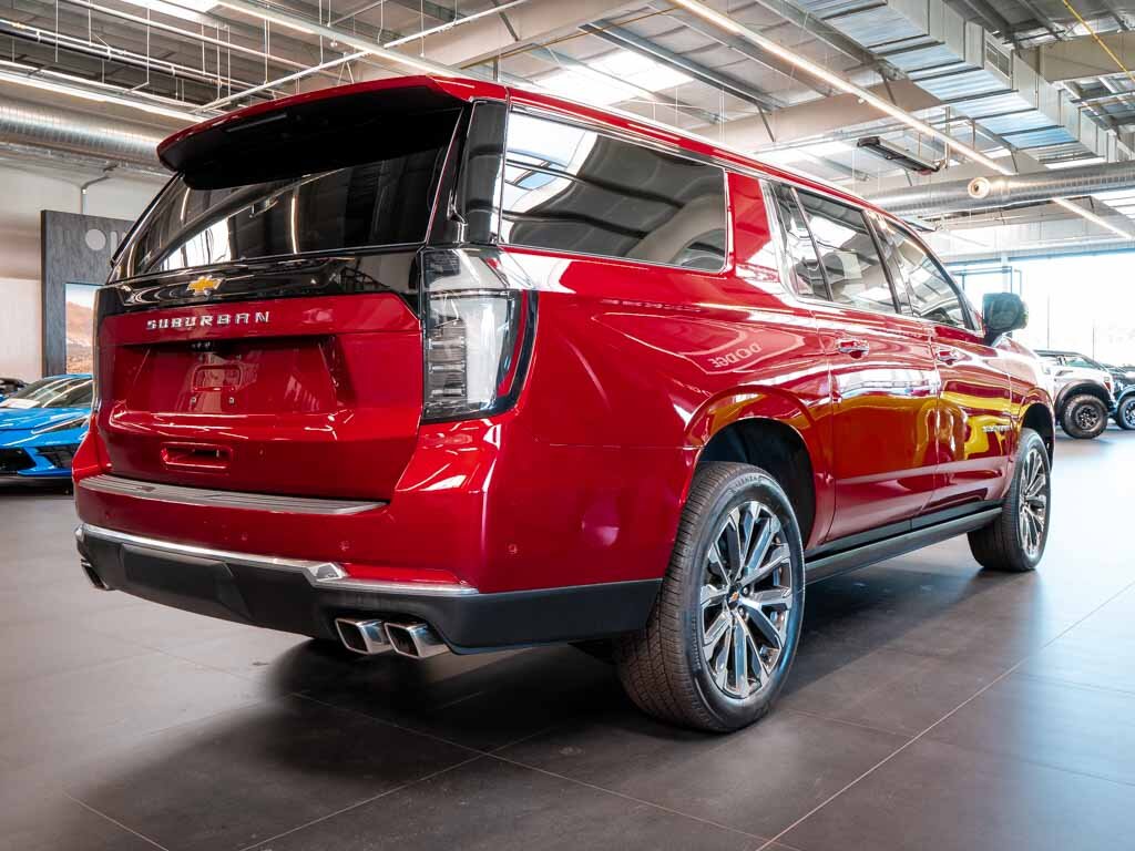 Chevrolet Suburban SUV / Terénní 6,2 l 313 kw
