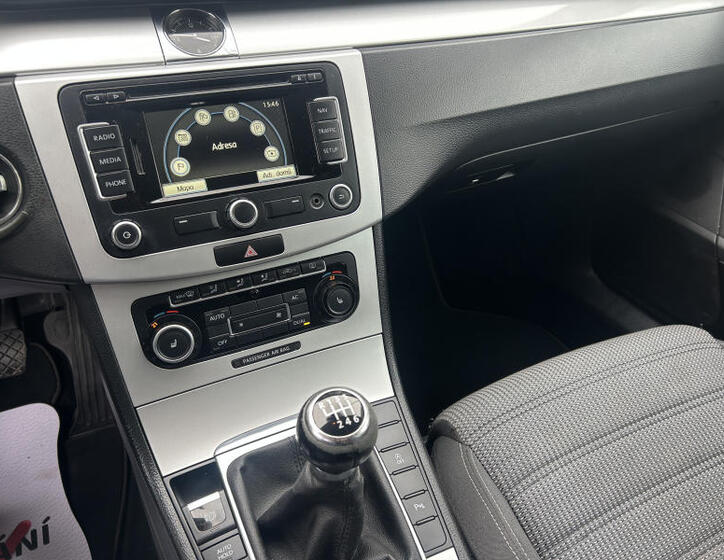 Volkswagen Passat CC 52