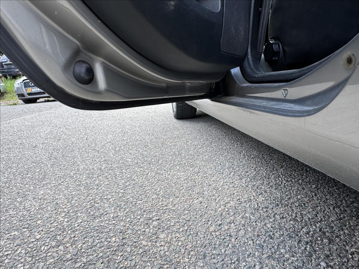 Škoda Octavia Kombi 1,6 l 77 kw