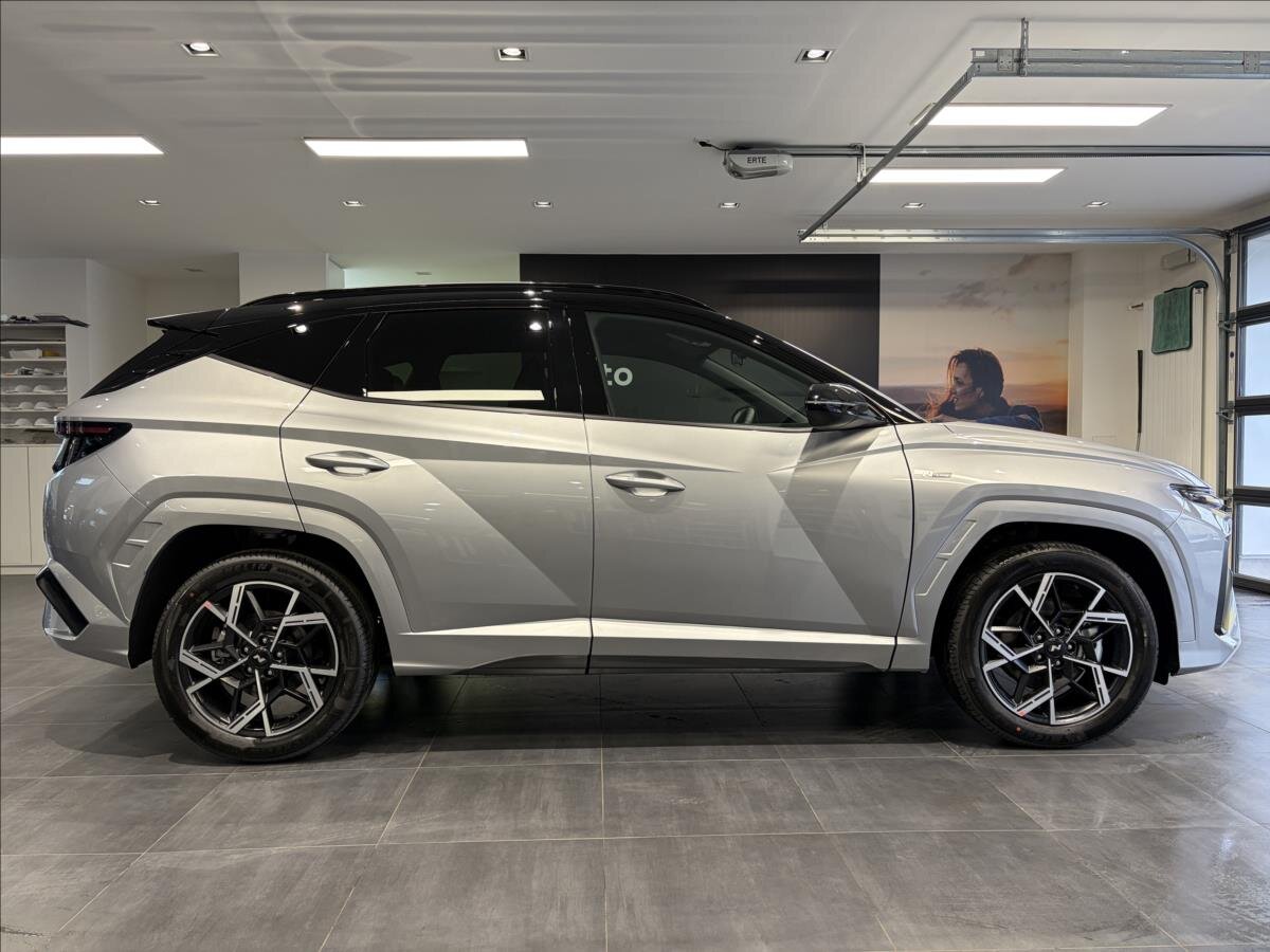 Hyundai Tucson SUV 1,6 l 110 kw