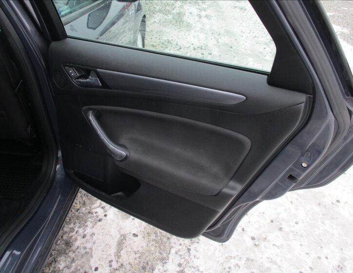 Ford Mondeo Kombi 2,0 l 103 kw