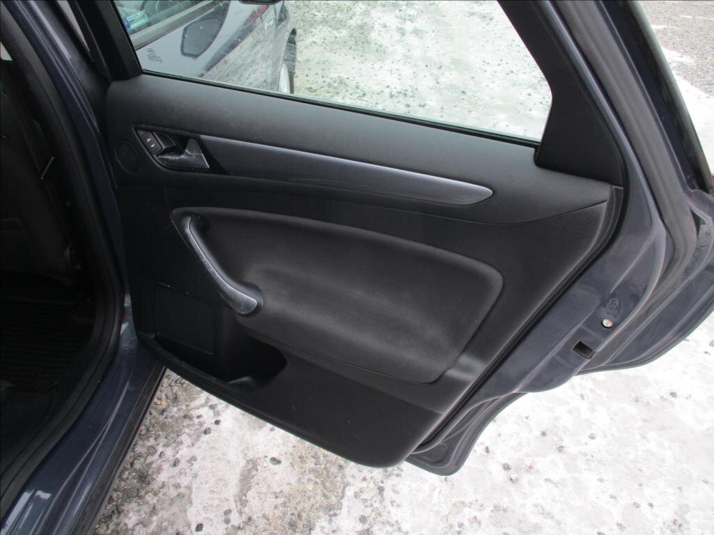 Ford Mondeo Kombi 2,0 l 103 kw