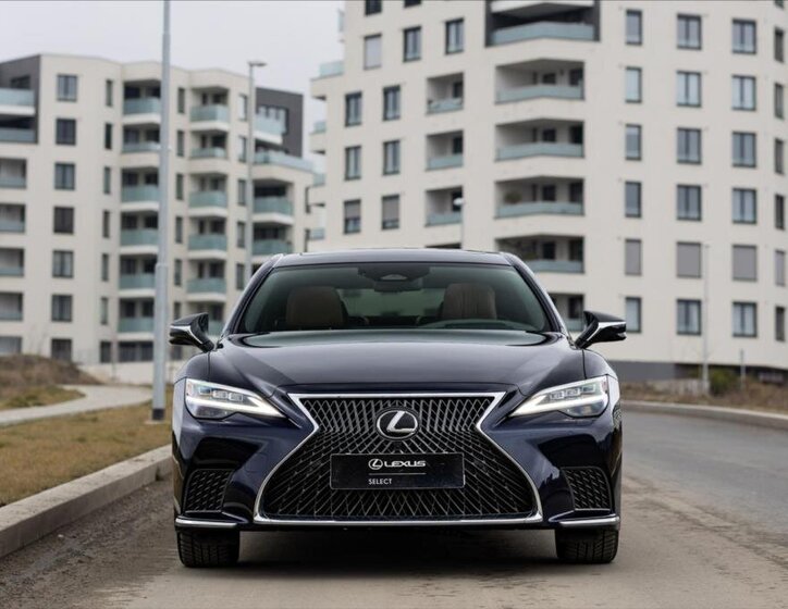 Lexus LS 500h Sedan / Limuzína 3,5 l 264 kw