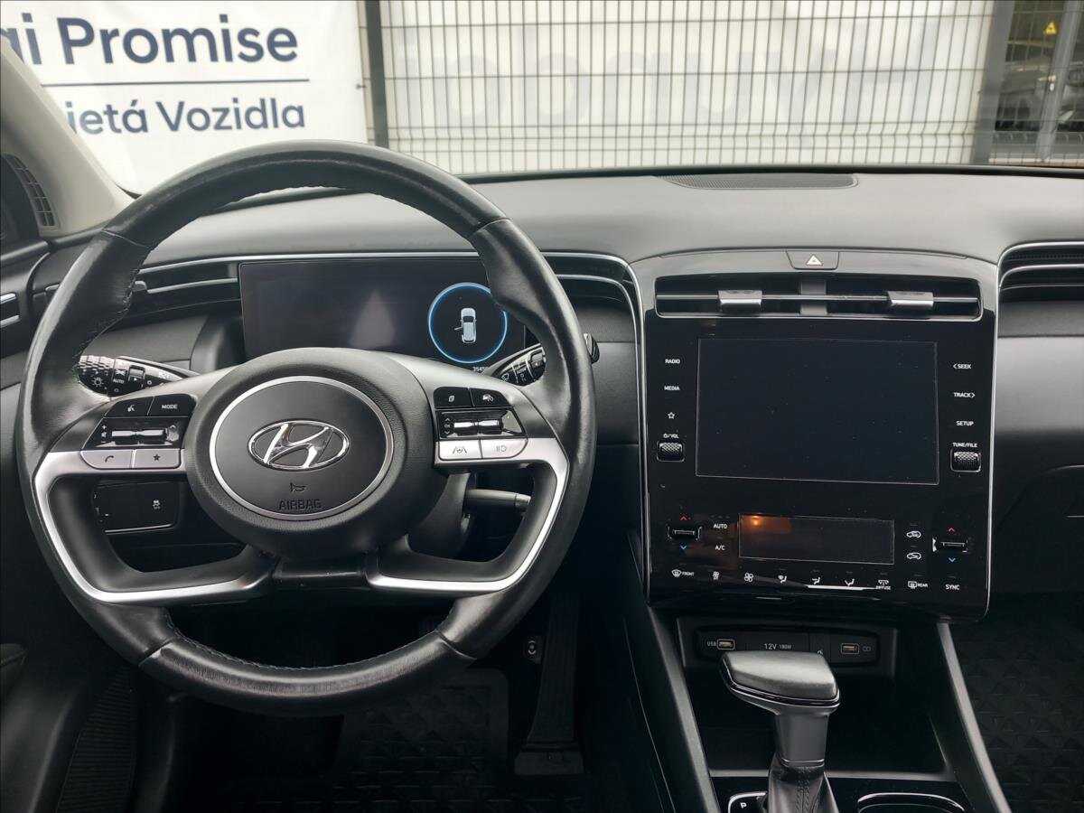 Hyundai Tucson SUV 1,6 l 110 kw