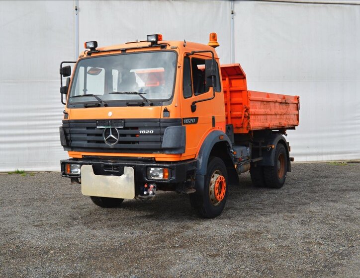 Mercedes-Benz Ostatní 1