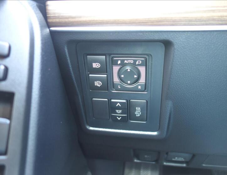 Toyota Land Cruiser 39