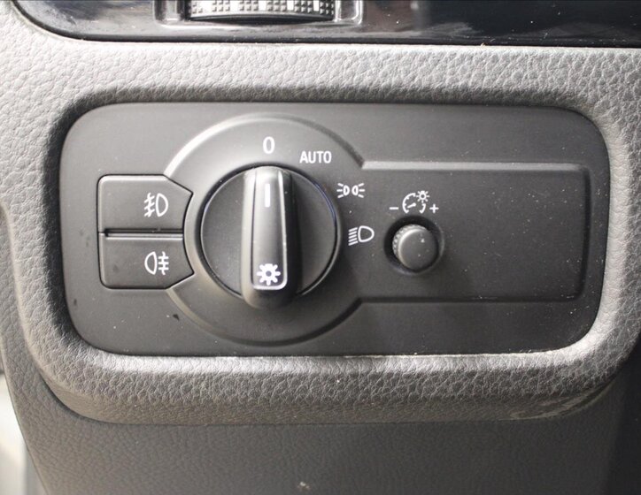 Volkswagen Touareg 16