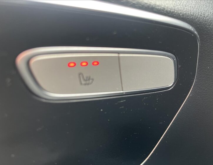 Mercedes-Benz Vito MPV 2,1 l 140 kw