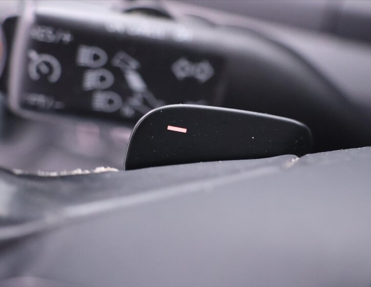 Volkswagen Touran MPV 1,4 l 103 kw