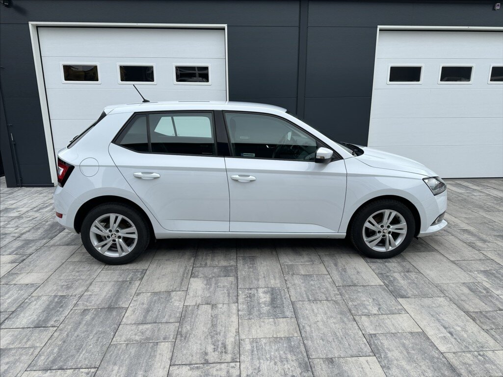 Škoda Fabia Hatchback 999,0 70 kw