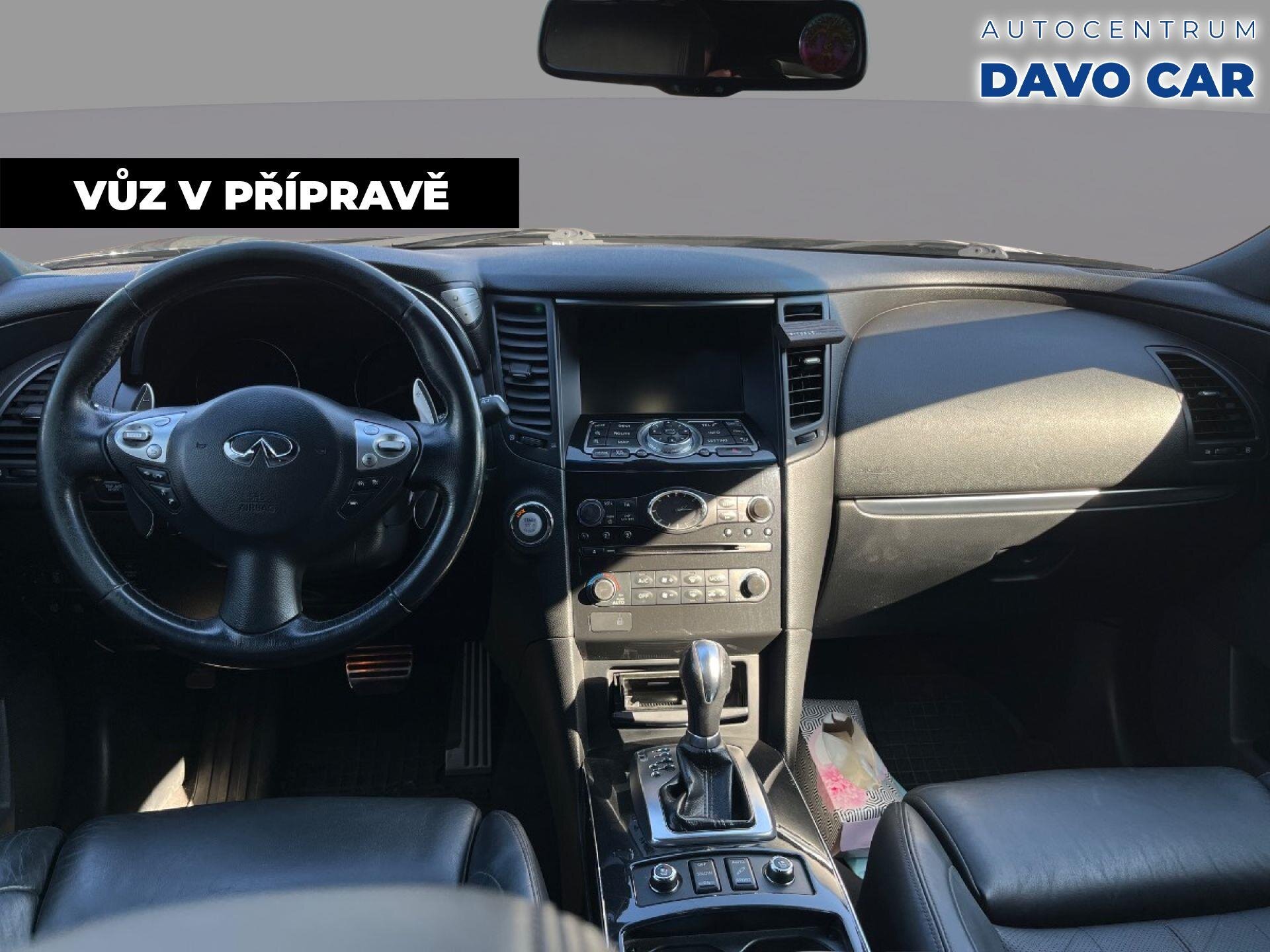 Infiniti FX37 SUV / Terénní 3,7 l 235 kw