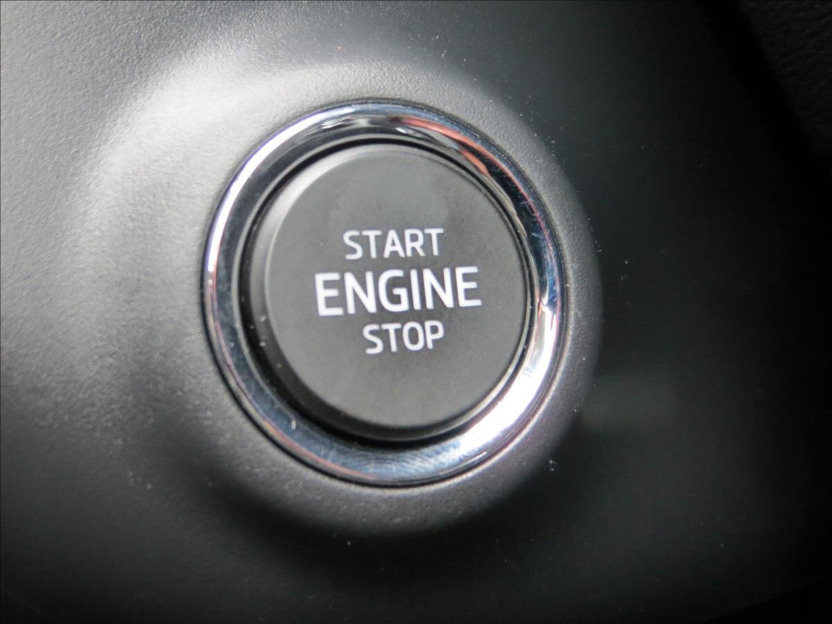 Škoda Karoq SUV 2,0 l 110 kw