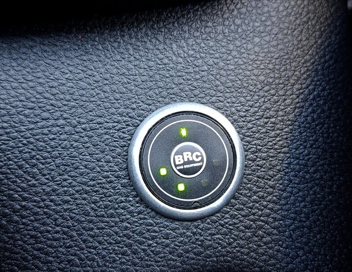 KIA Stonic Hatchback 1,4 l 73 kw