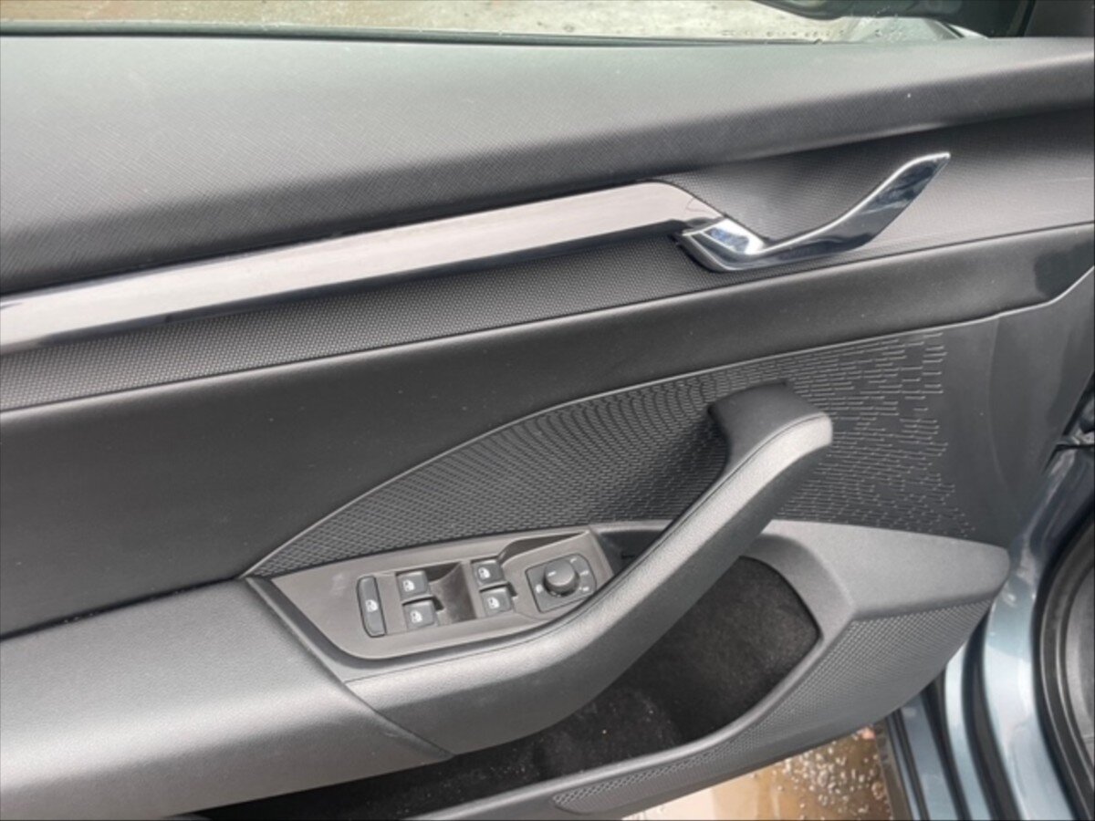 Škoda Octavia Kombi 2,0 l 85 kw