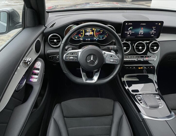Mercedes-Benz GLC 7