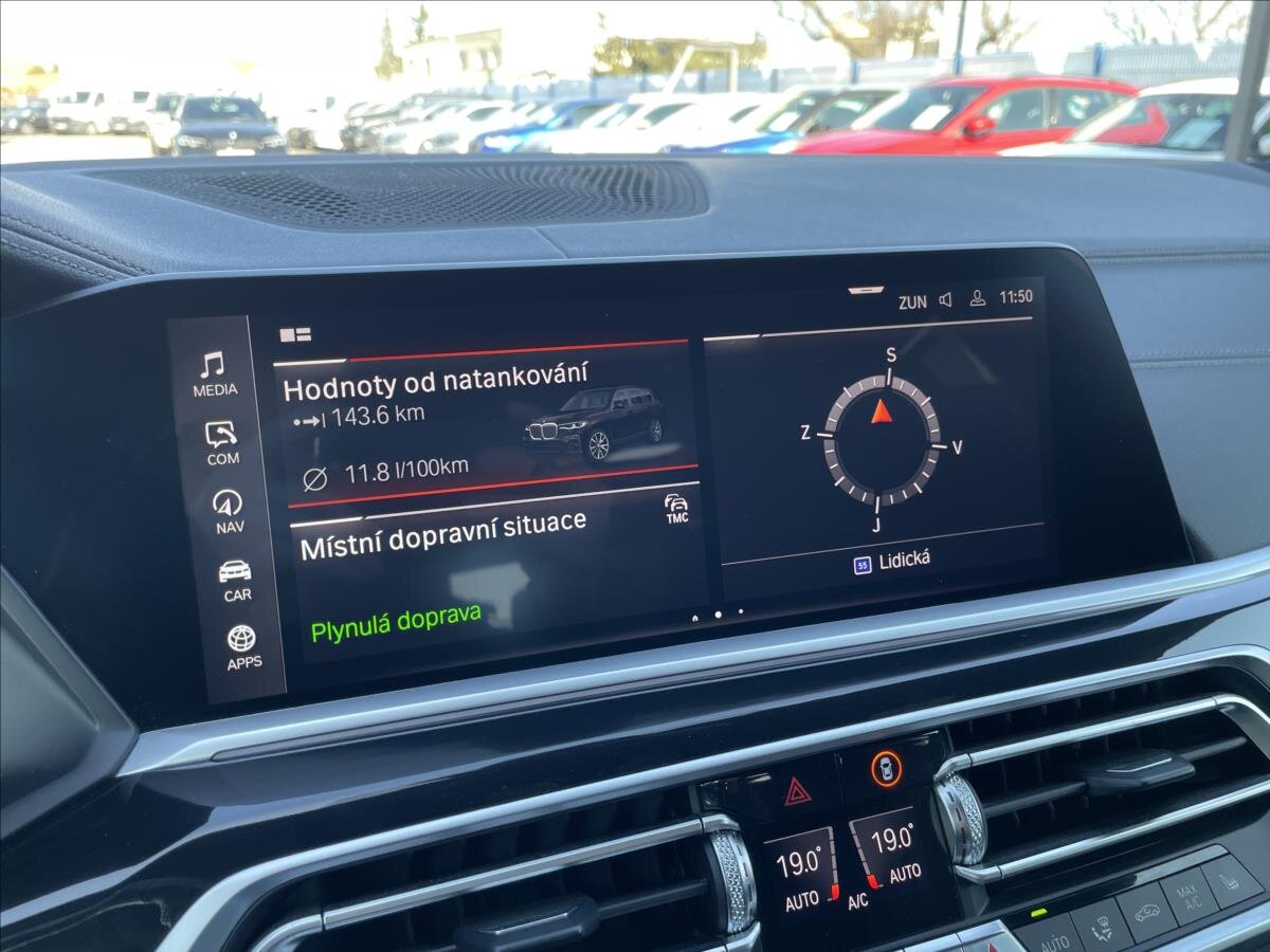 BMW X7 SUV / Terénní 3,0 l 195 kw