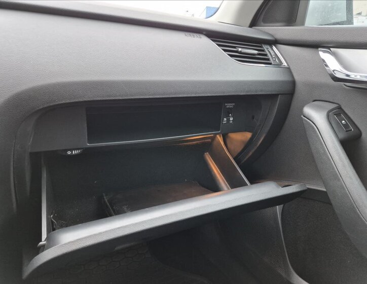 Škoda Octavia Kombi 2,0 l 110 kw