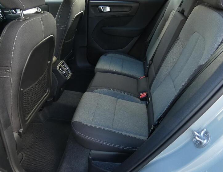 Volvo XC40 19