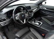 BMW Řada 7 11