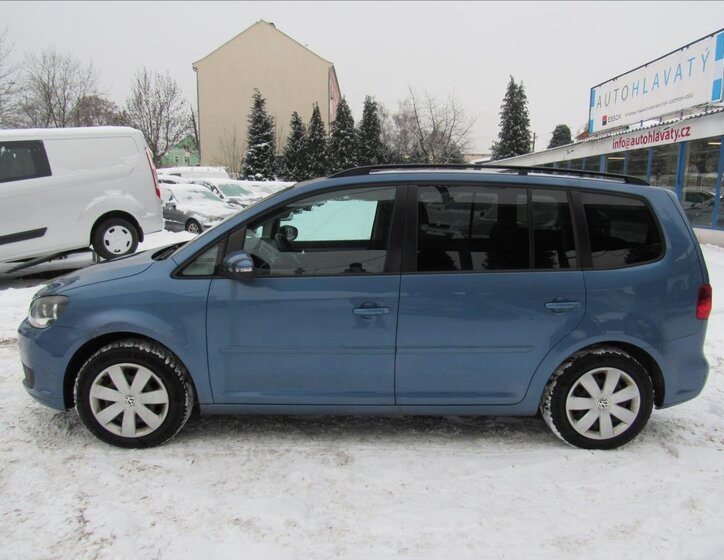 Volkswagen Touran Kombi 1,2 l 77 kw
