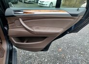 BMW X5 SUV 3,0 l 173 kw