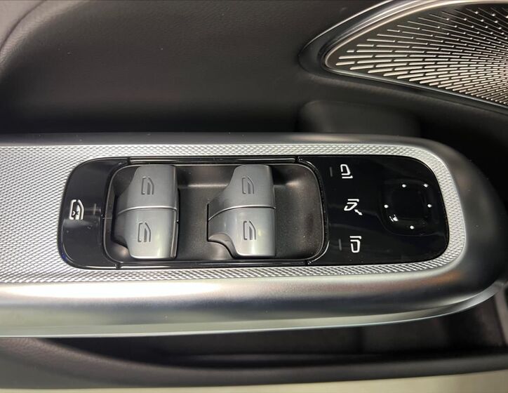 Mercedes-Benz Třídy E 29