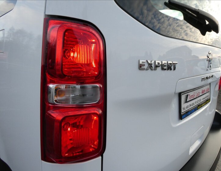 Peugeot Expert Kombi 1,5 l 88 kw