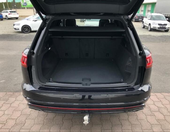 Volkswagen Touareg 6