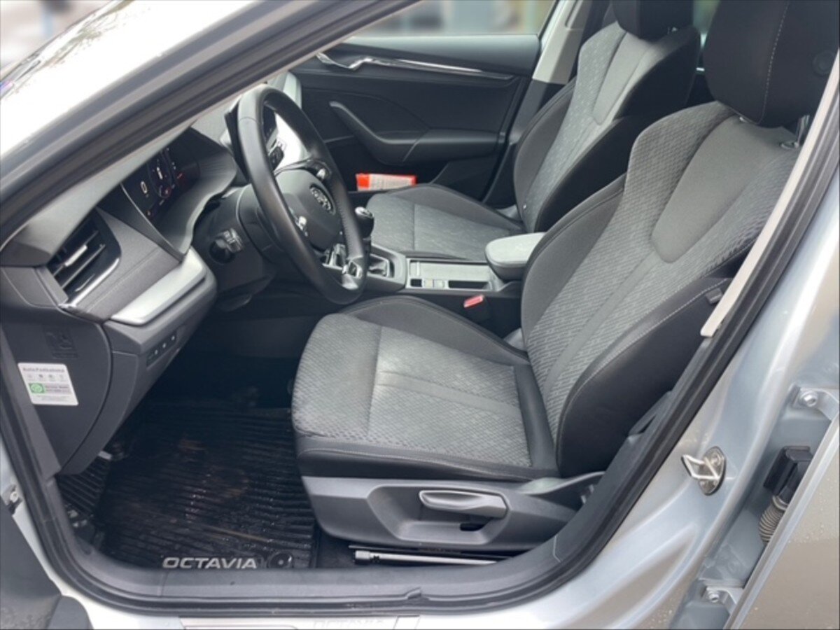 Škoda Octavia Kombi 2,0 l 85 kw