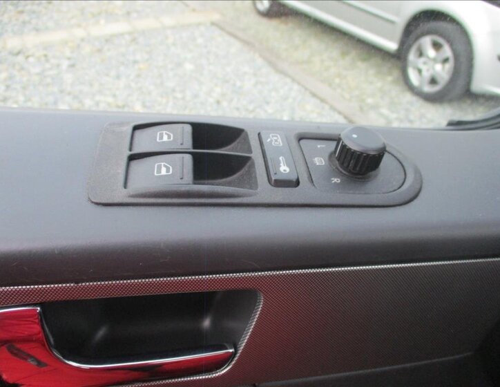 Volkswagen Multivan VAN / Minibus 2,5 l 96 kw