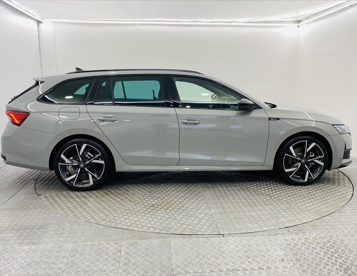 Škoda Octavia Kombi 2,0 l 110 kw