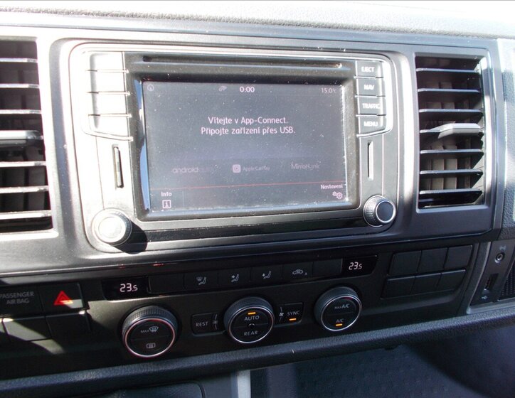 Volkswagen Caravelle MPV 2,0 l 110 kw