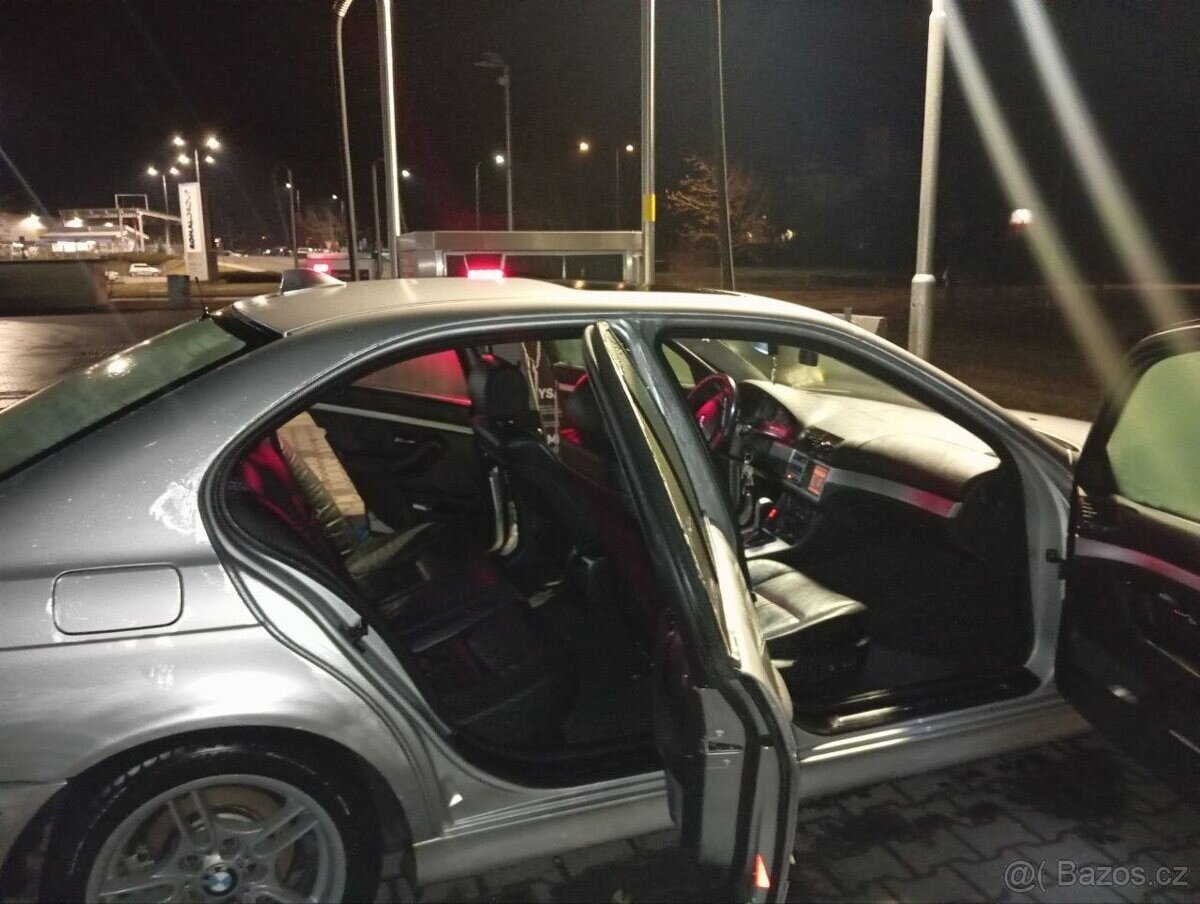 BMW Řada 5 Sedan / Limuzína 0,0 135 kw
