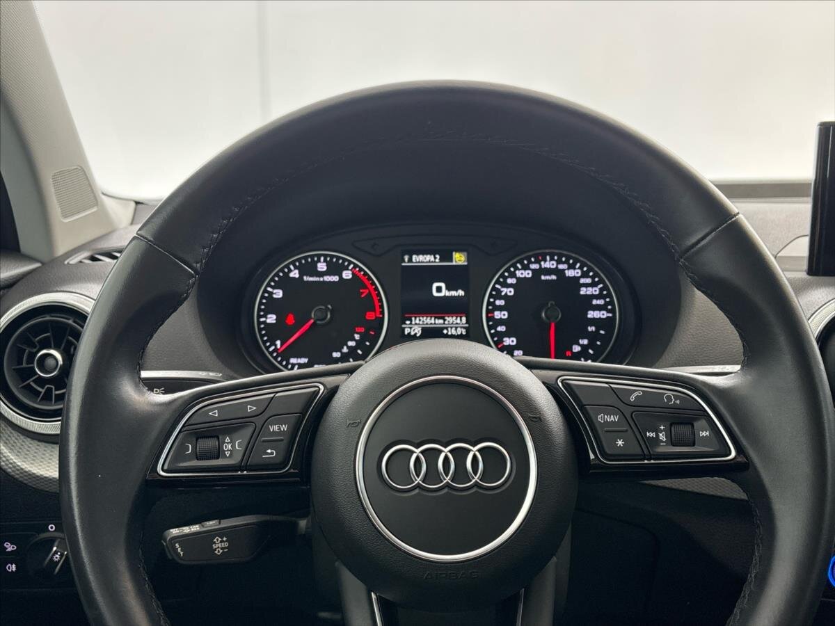 Audi Q2 SUV / Terénní 1,5 l 110 kw