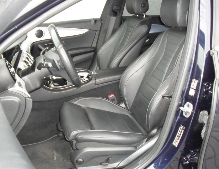 Mercedes-Benz Třídy E Kombi 3,0 l 190 kw