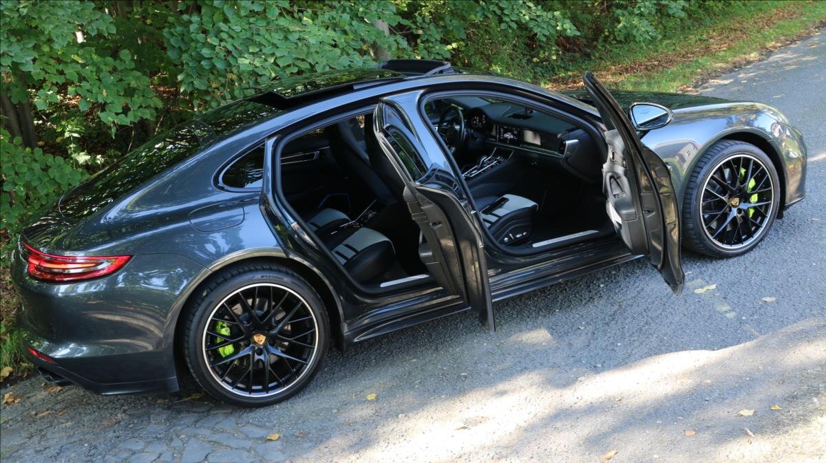 Porsche Panamera Hatchback 2,9 l 243 kw