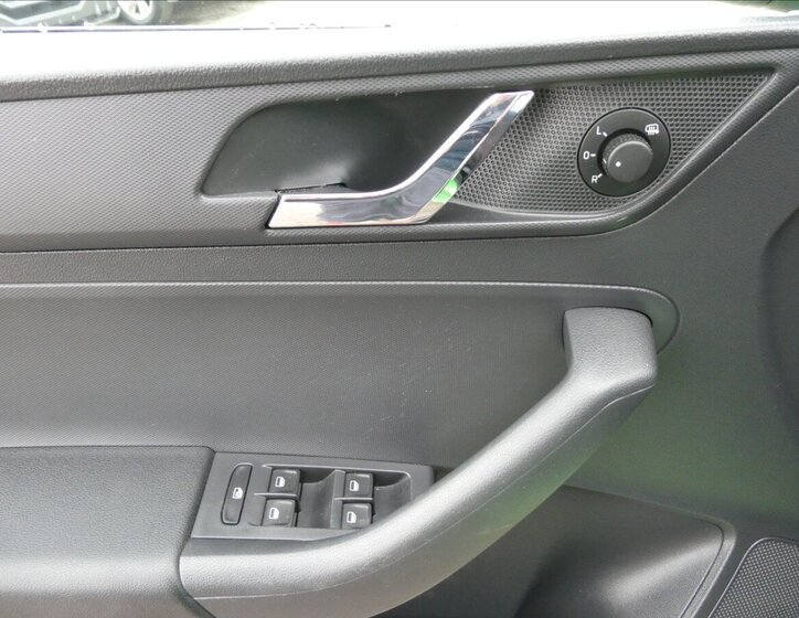 Škoda Rapid Hatchback 1,2 l 77 kw