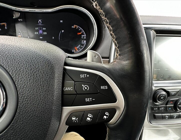 Jeep Grand Cherokee Kombi 3,0 l 184 kw