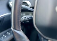 Peugeot 3008 SUV 1,2 l 96 kw