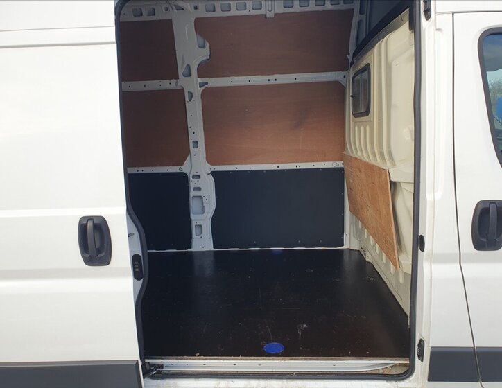 Peugeot Boxer 5