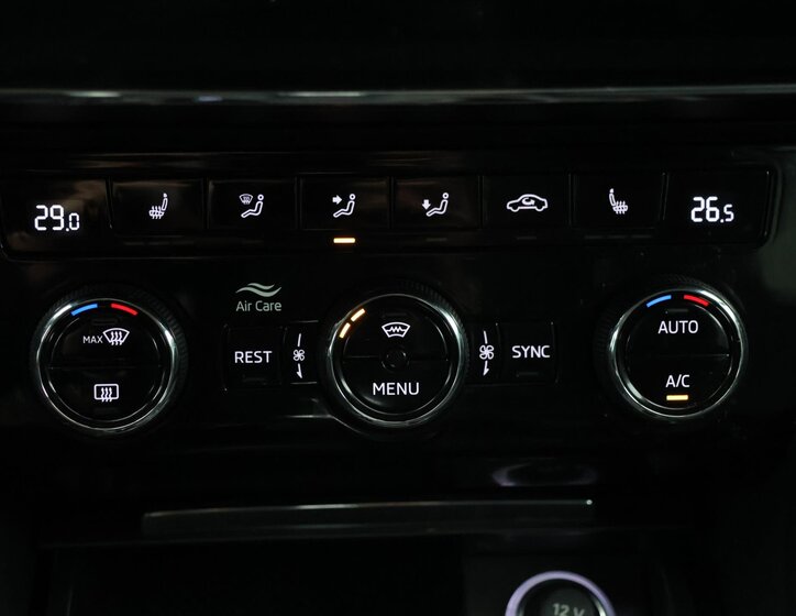 Škoda Superb Liftback 2,0 l 140 kw