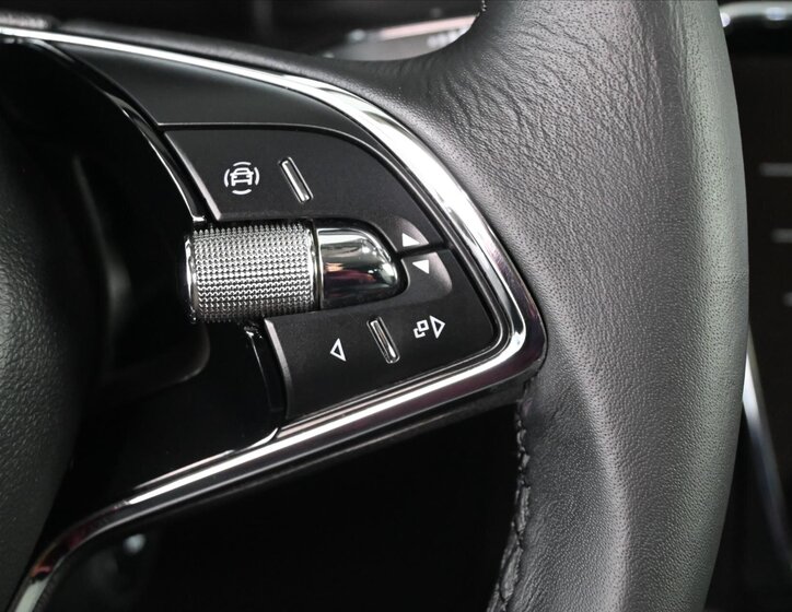 Škoda Superb Kombi 2,0 l 110 kw