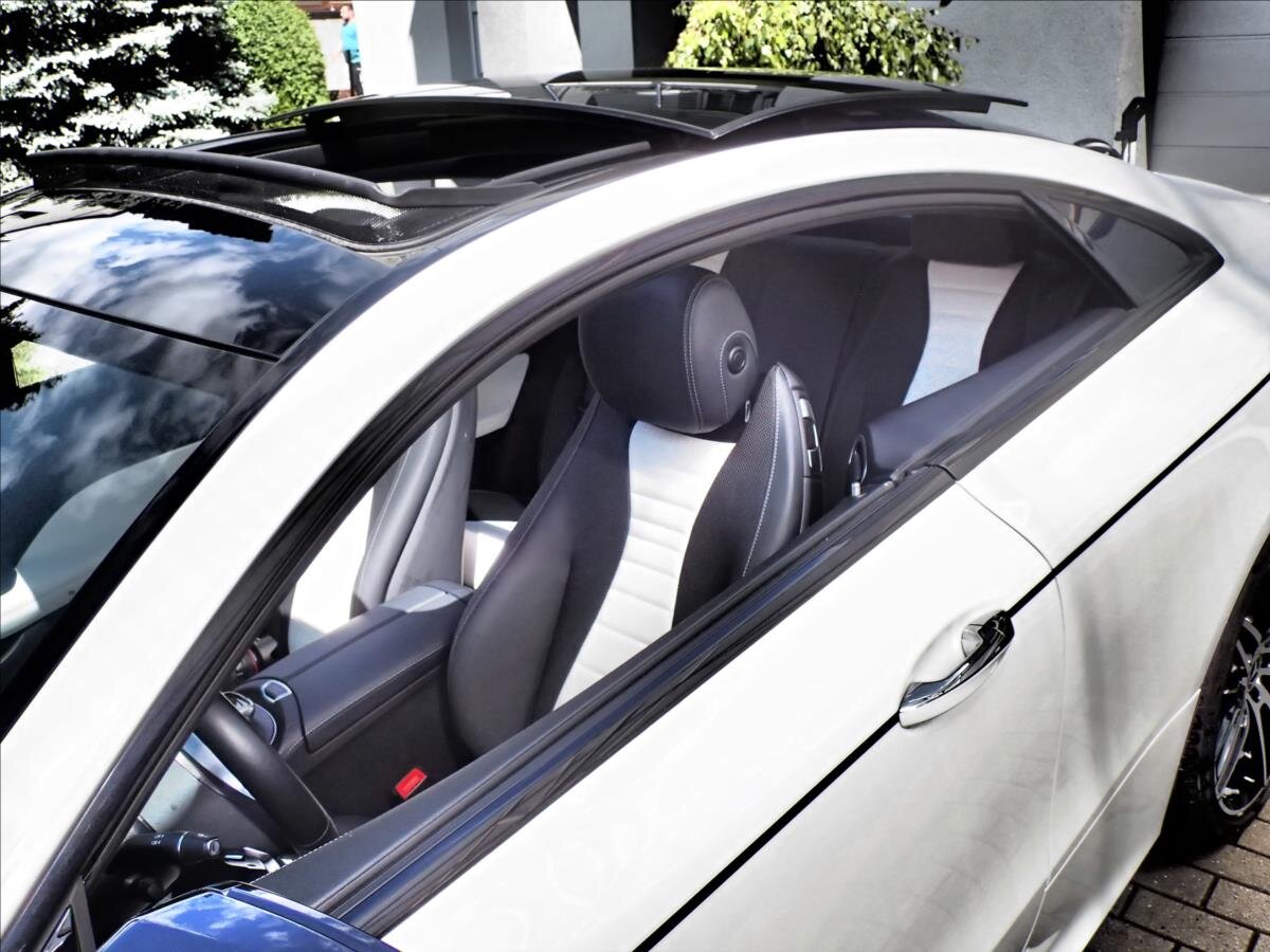 Mercedes-Benz Třídy E Kupé 2,9 l 250 kw