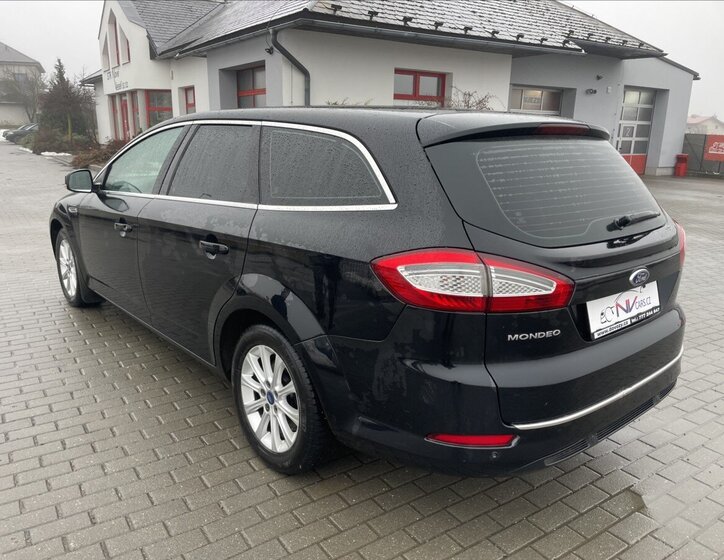Ford Mondeo Kombi 2,0 l 103 kw