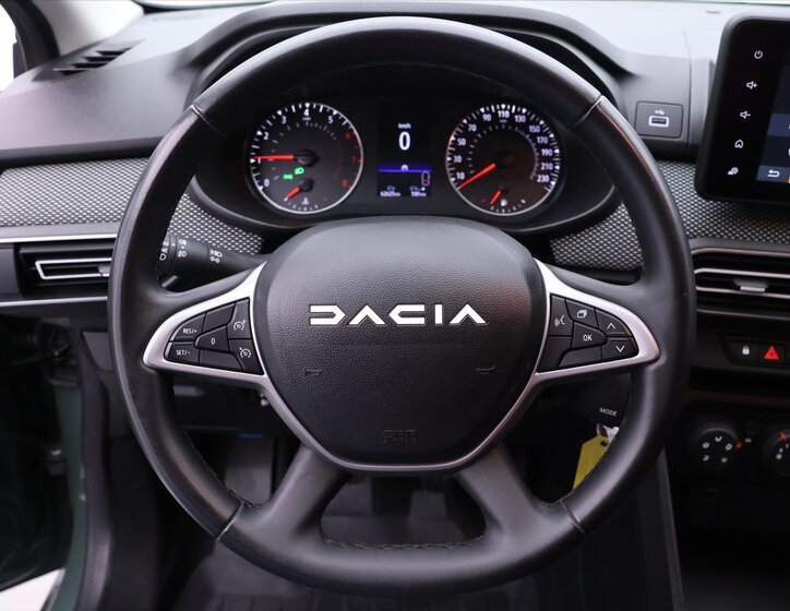 Dacia Jogger 13